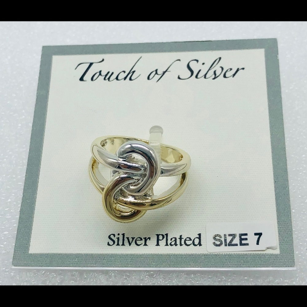 Ring - Picture 2 of 2